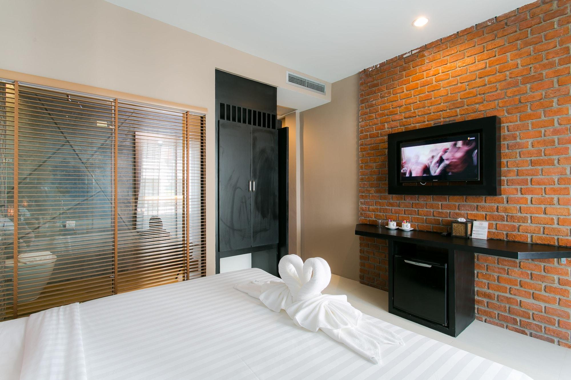 מלון The House Patong מראה חיצוני תמונה