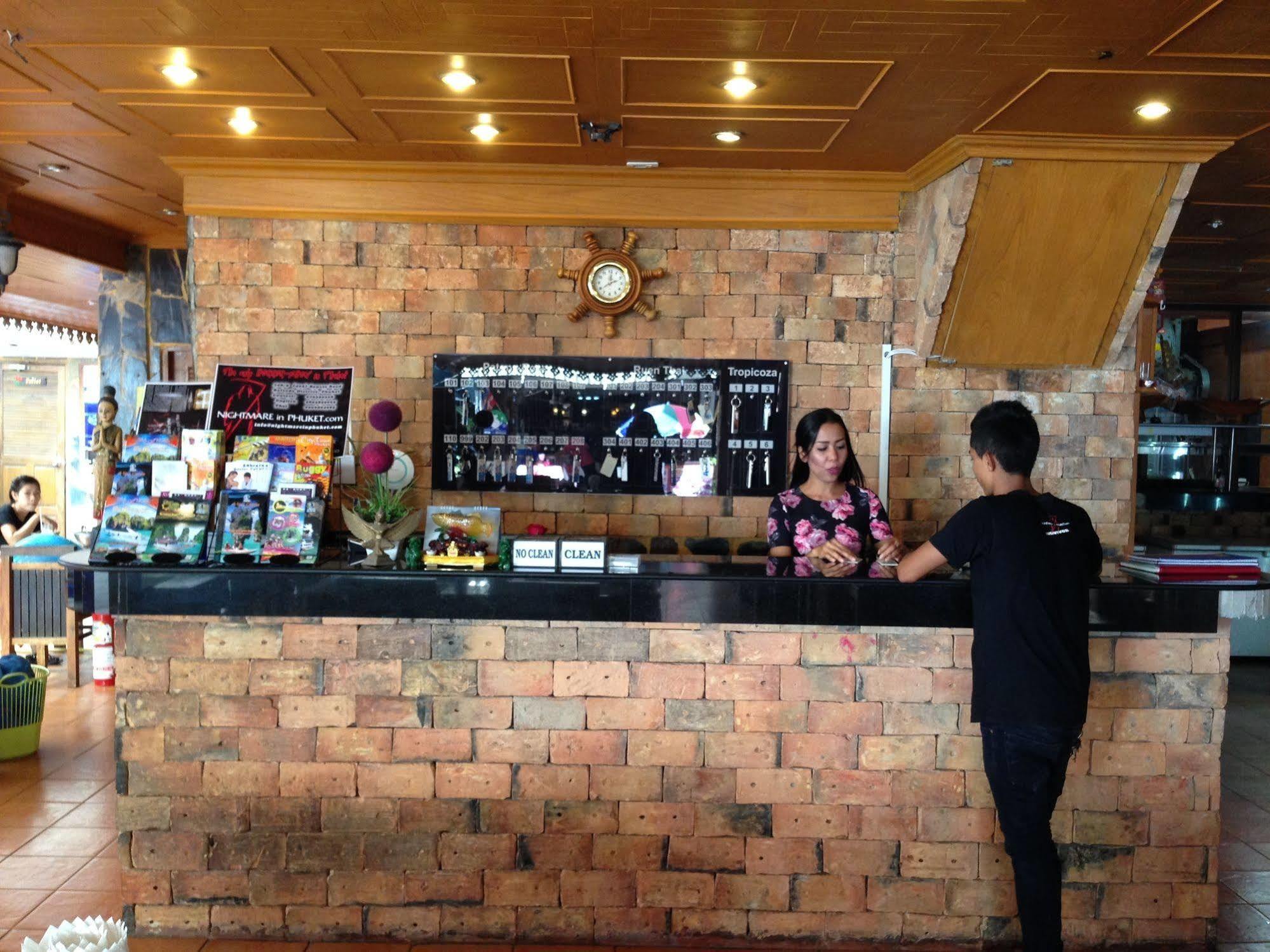מלון The House Patong מראה חיצוני תמונה