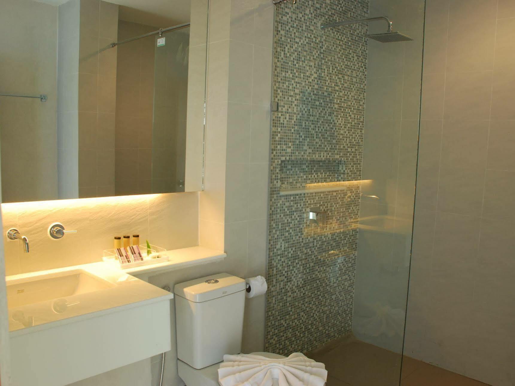 מלון The House Patong מראה חיצוני תמונה